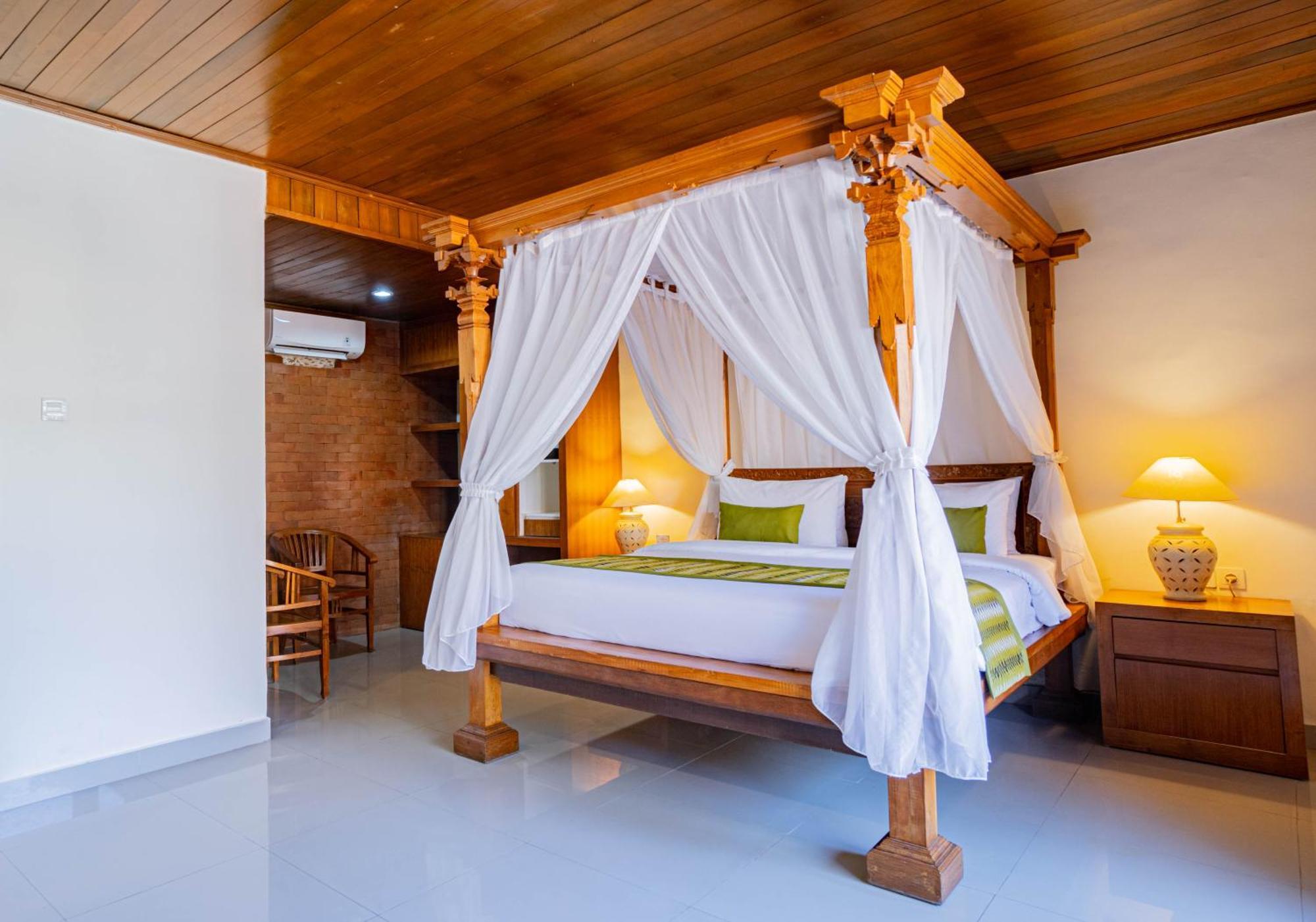 Wina Holiday Villa Kuta Lombok Exteriör bild